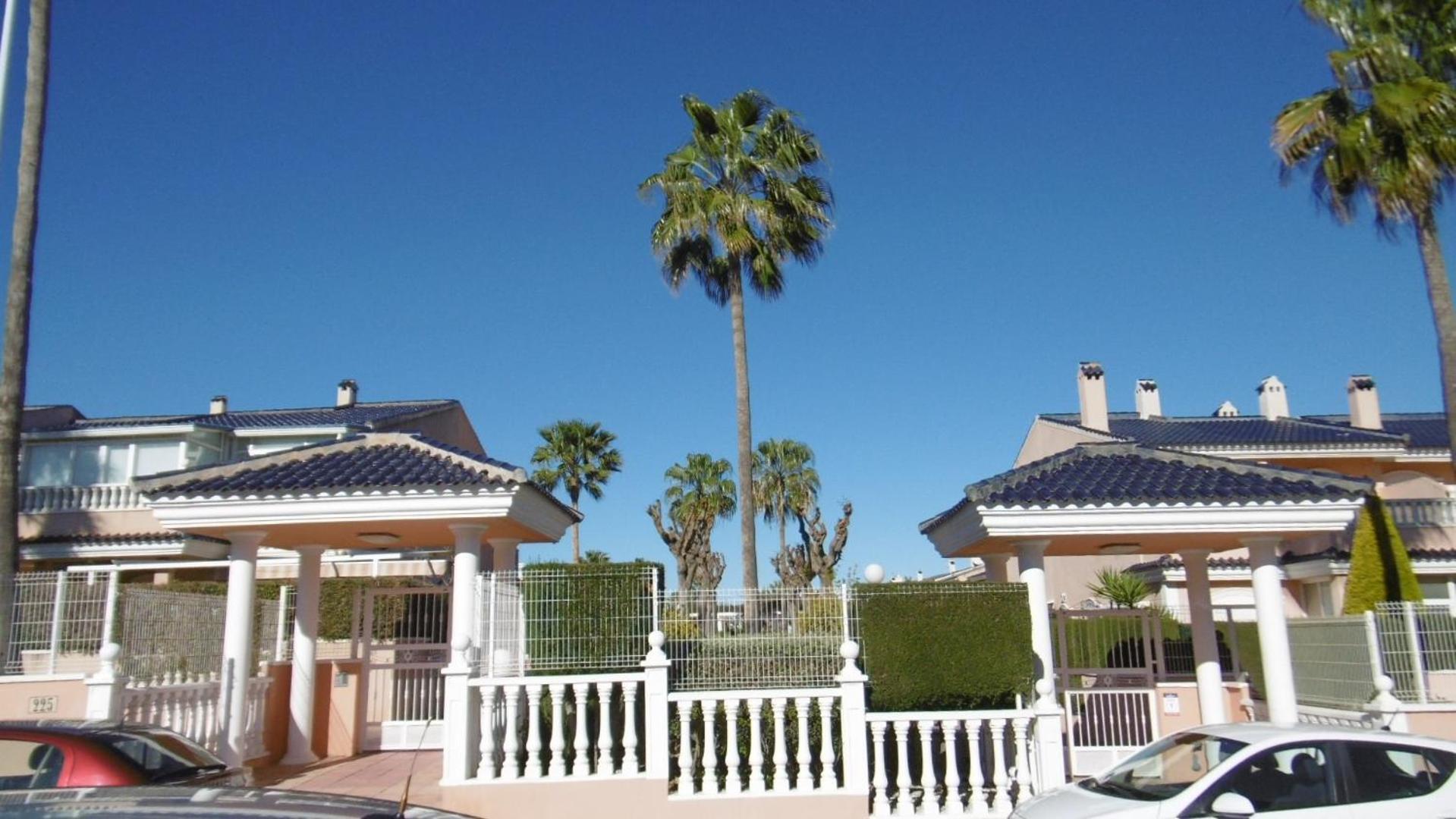 Gran Alicante Bungalow In Beach Resort Puerto Marino Εξωτερικό φωτογραφία